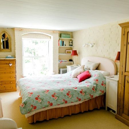 Cosy Cottage Ground Floor Bedroom Ensuite With Private Entrance Chichester Ngoại thất bức ảnh