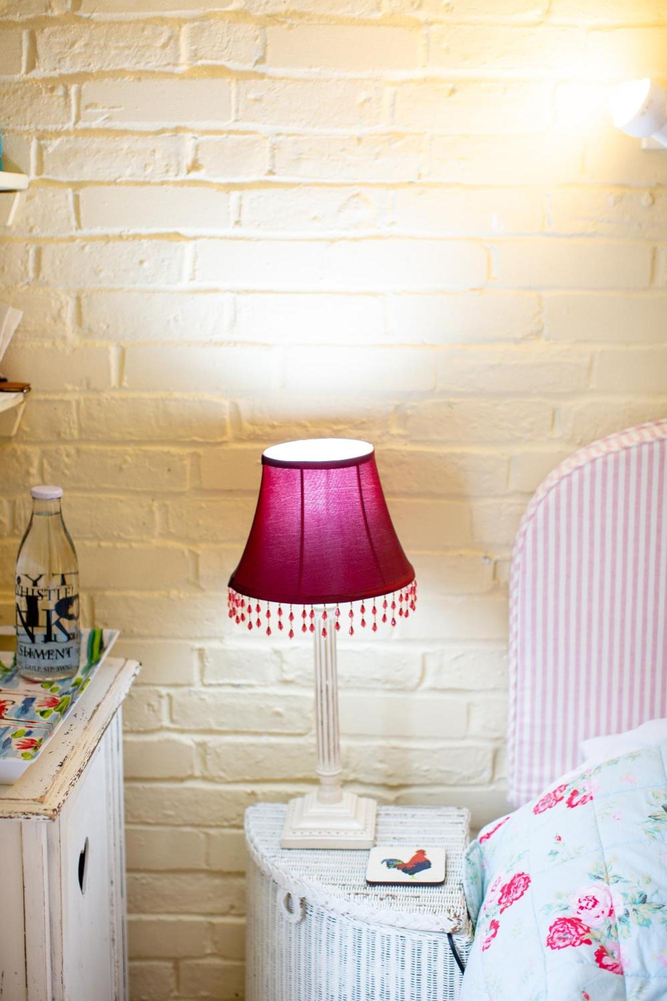 Cosy Cottage Ground Floor Bedroom Ensuite With Private Entrance Chichester Ngoại thất bức ảnh